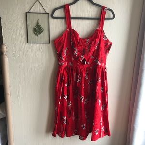 Cute red pin up Disney dress 🌺 with pockets! 😱